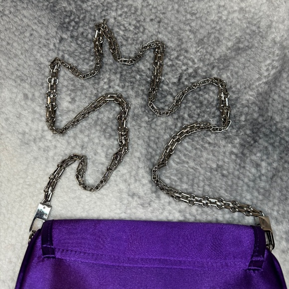 Younique Mini Purse - Picture 6 of 6